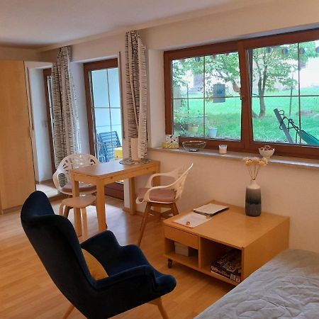 Apartment Mit Kueche Und Balkon Oder Terrasse, Ruhig Und Gut Erreichbar Piding Εξωτερικό φωτογραφία
